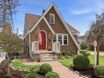 300 N Edison Ave, Royal Oak, MI, 48067