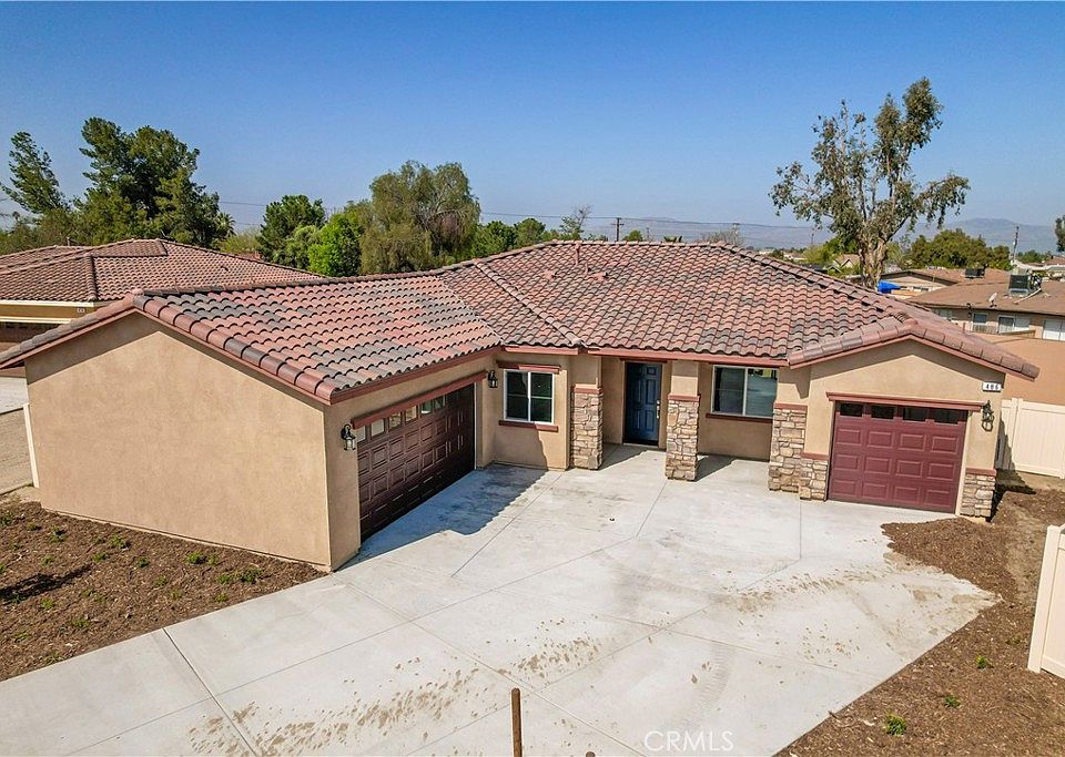 1st image of 486 W Camellia Way