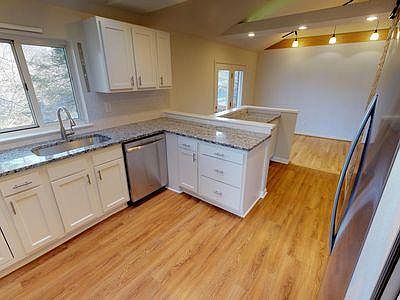 Newly Remodeled Kitchen with Sky Light