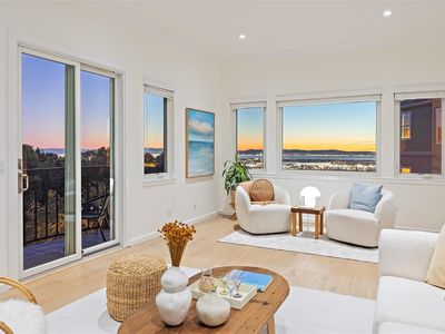 4630 Redwood Rd, Oakland, CA, 94619