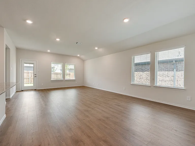 3407 Rendezvous Way — Photo 7