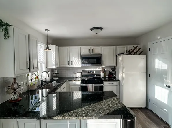 232 Oak Ridge Dr, Mountville, PA 17554