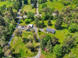 9716 SW 212th St, Vashon, WA 98070