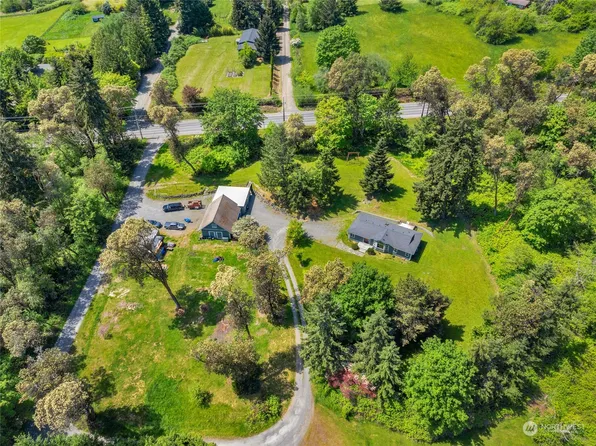 9716 SW 212th Street, Vashon, WA 98070