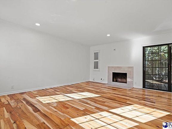 5th image of 412 Burris Rd APT 5