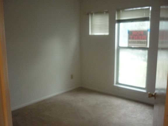 Second bedroom or office space