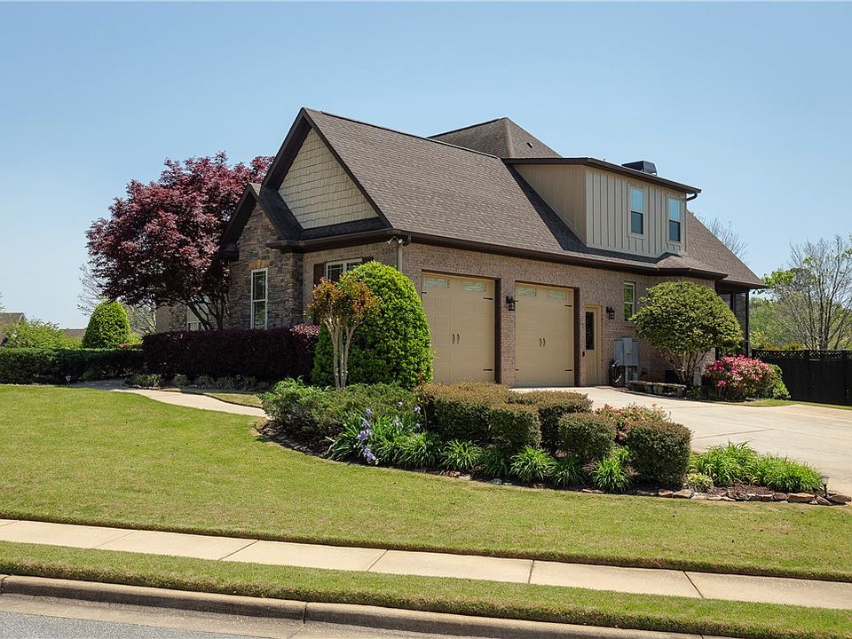 2296 Columbia Dr, Auburn, AL 36830 | MLS #174508 | Zillow