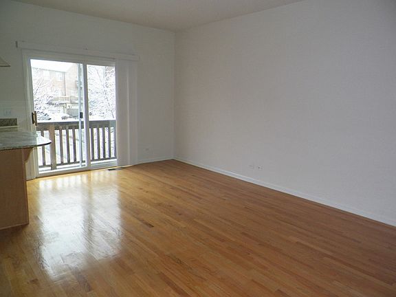 4th image of 214 Riverfront Dr #214