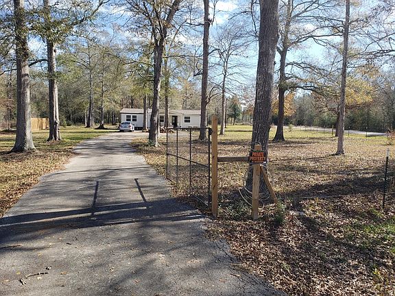 3rd image of 10 N Southwind Trl