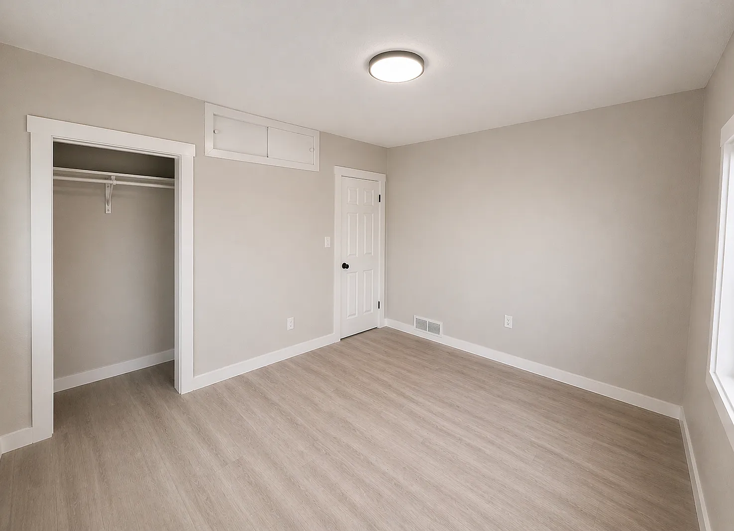 3 bed, 1580 sqft, $1,700 — Photo 2