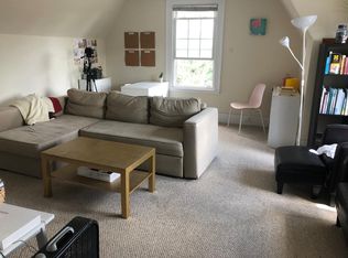 31 Warren Ave, Woburn, MA 01801