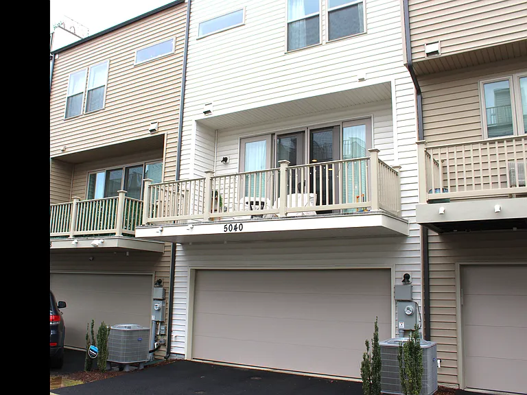 5040 Oakmoore Dr — Photo 14
