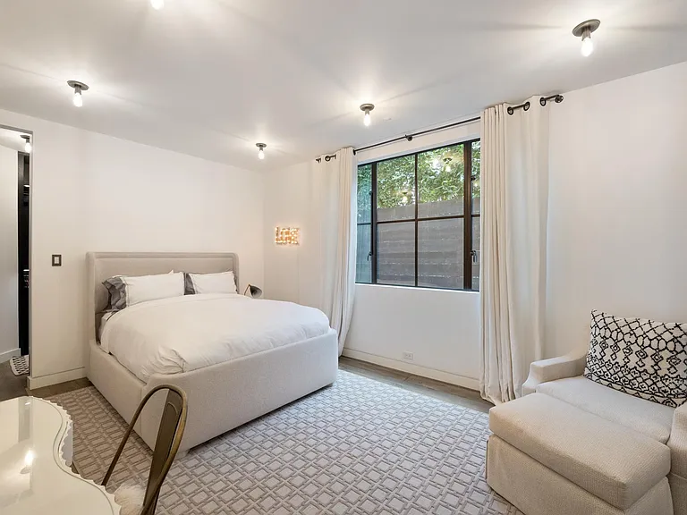 Drift off to dream land in the peaceful bedroom ambience.