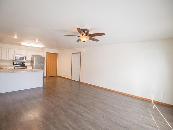 5th image of 1505 Keokuk Ave