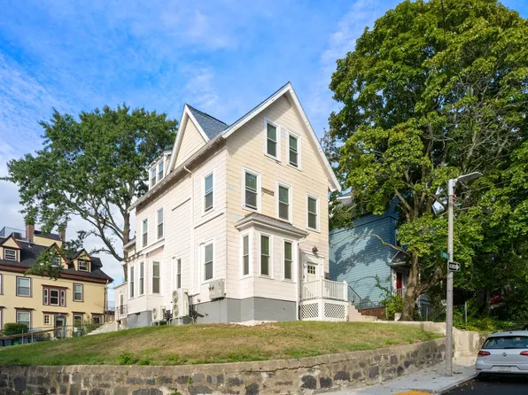 10 Jerome St #1, Dorchester, MA 02125
