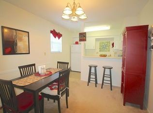 5928 Reeds Rd APT 103, Mission, KS 66202