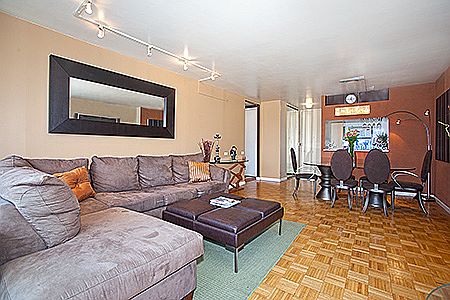 4th image of 255 E 49th St APT 16B