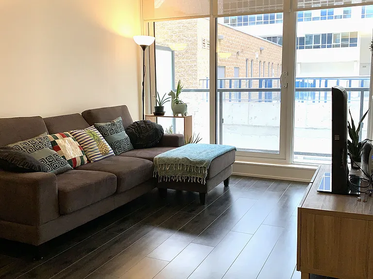 18 Rean Dr #203 — Photo 5