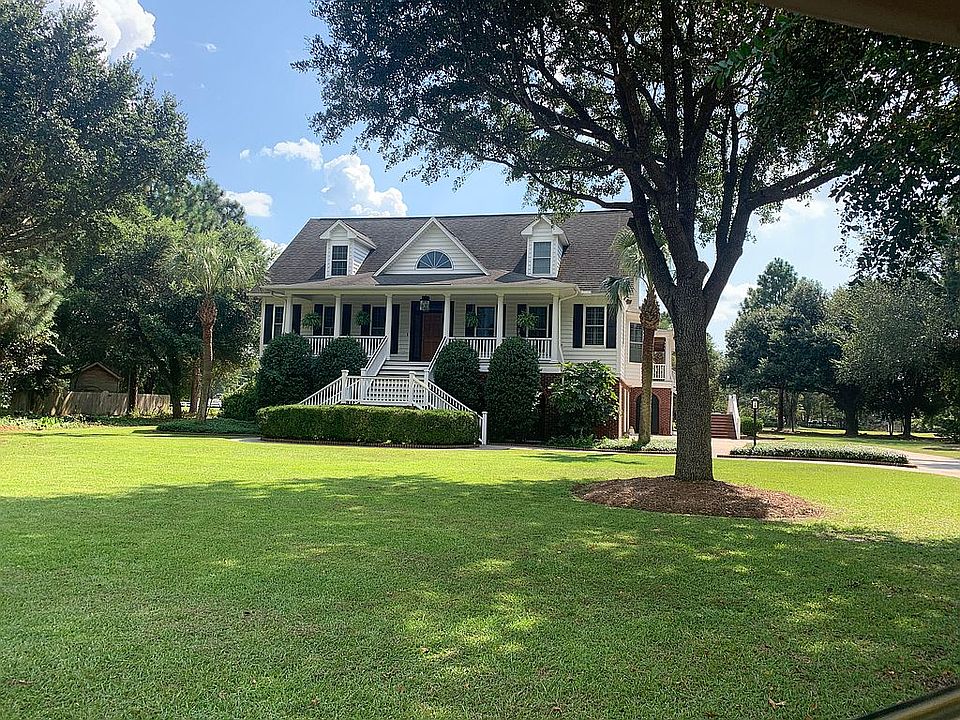 2nd image of 1513 Doral Dr