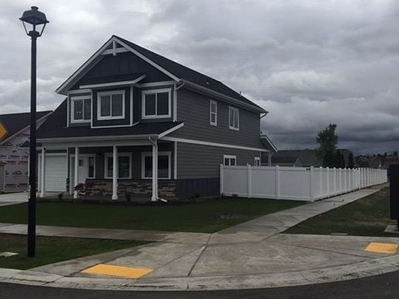 2nd image of 3720 N Mashie St