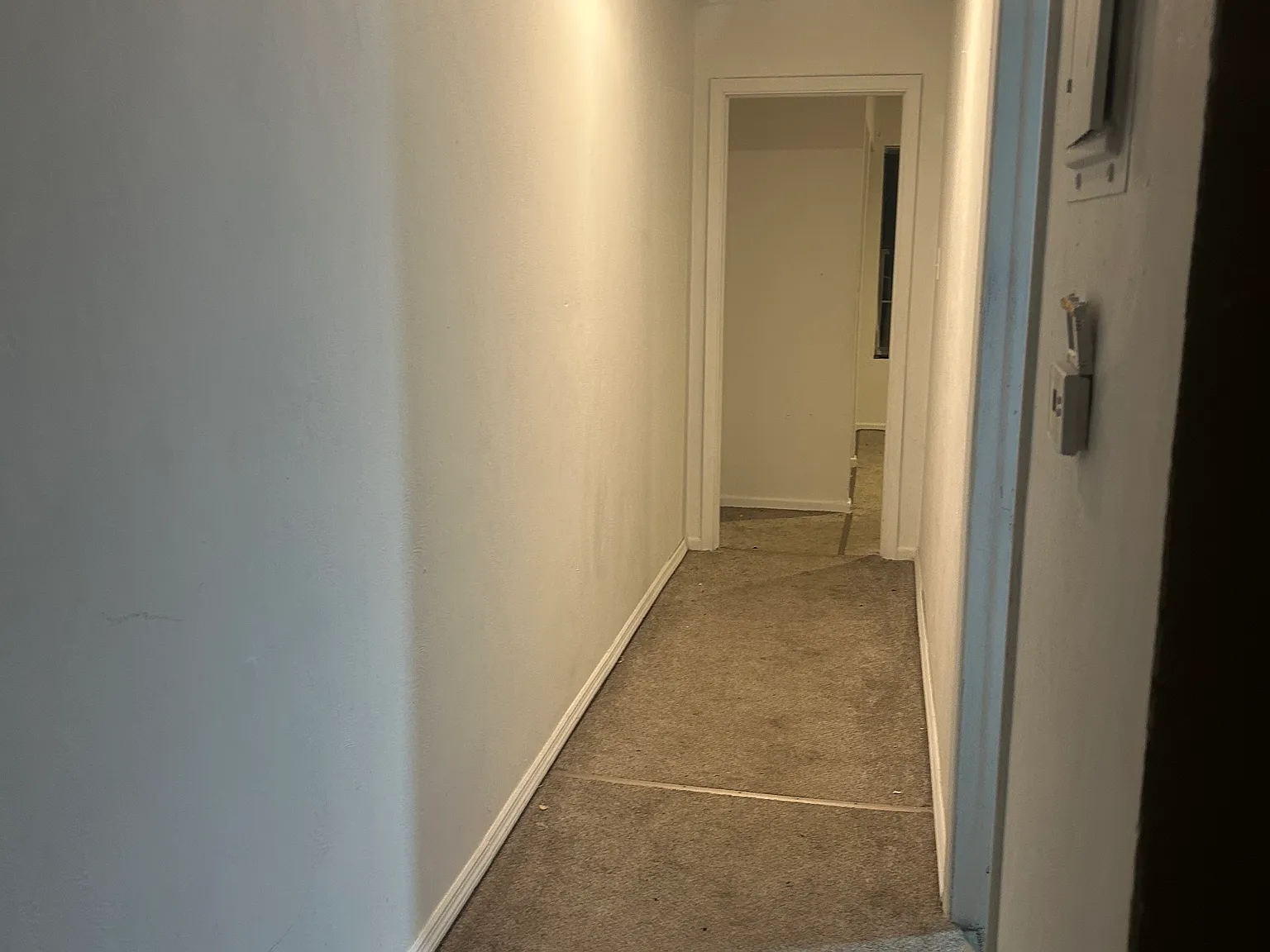 108 Knox Ave — Photo 2