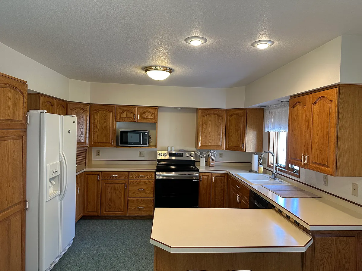 Building Photo - 207 Kirsten Dr