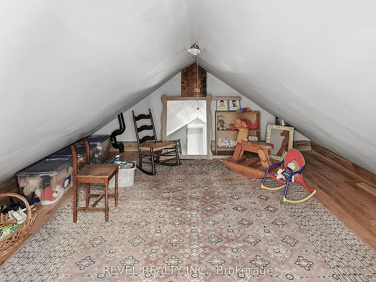 1804 Sturgeon Rd — Photo 35