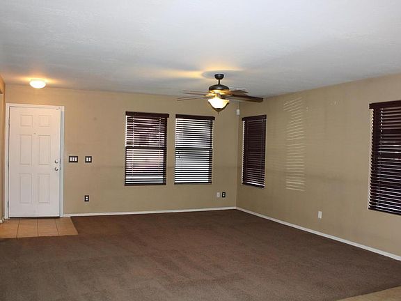 3rd image of 988 S Sabino Dr