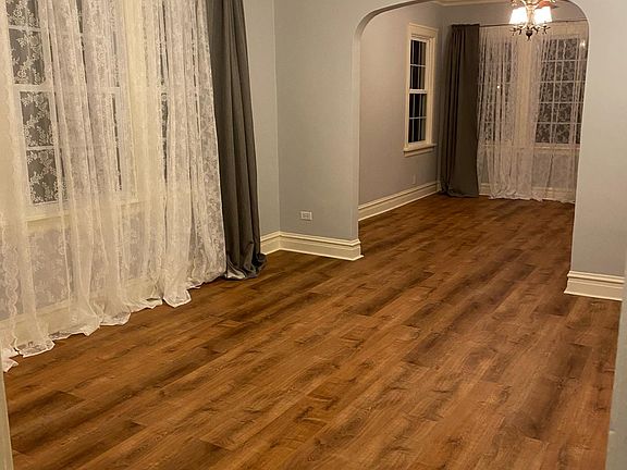 3rd image of 4941 W Gunnison St #2