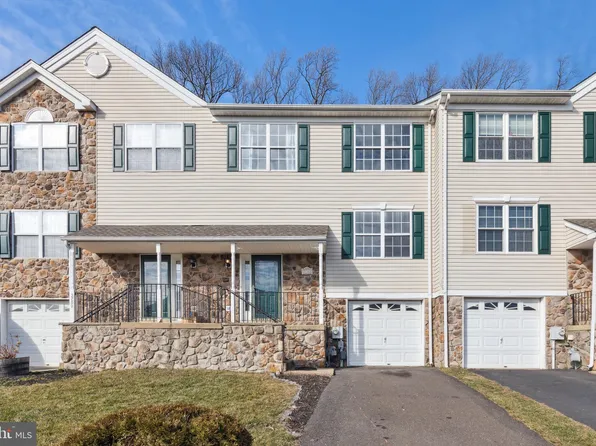3784 Swetland Dr, Doylestown, PA 18902