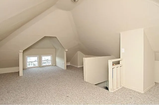 1445 Sherburne Ave — Photo 3