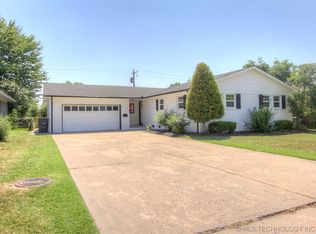 2715 S Hudson Ave, Tulsa, OK 74114