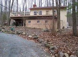 1048 Valley View Rd, Harpers Ferry, WV