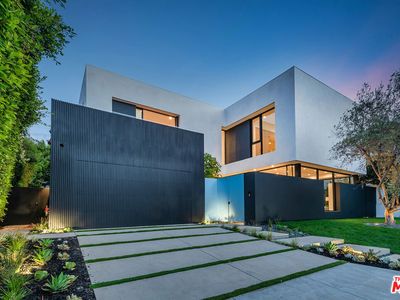 12212 Octagon St, Los Angeles, CA, 90049