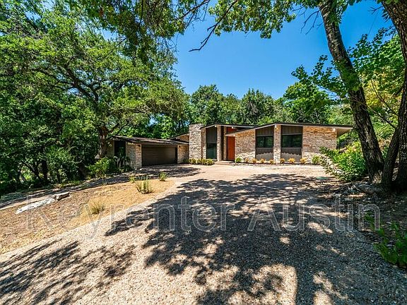 4th image of 3514 Hillbrook Dr