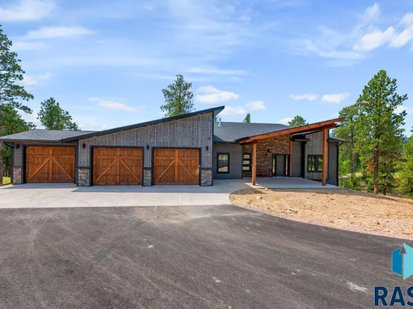 11313 Springwood Ct, Lead, SD 57754