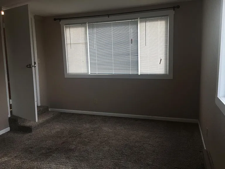 614 Terrace Dr — Photo 15