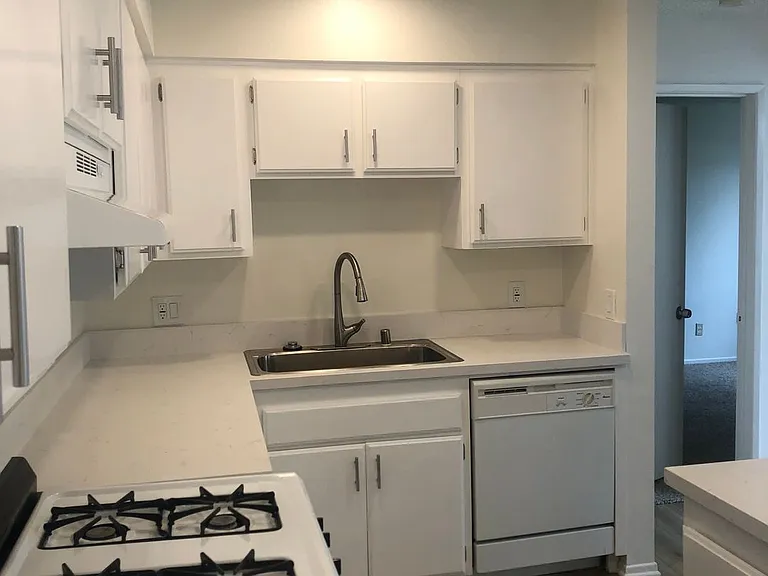 bp8052 — Photo 15