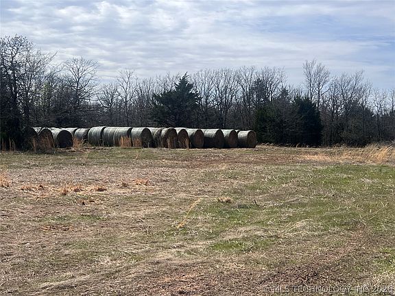 4th image of Barnett Rd