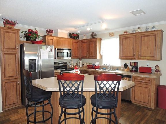 5th image of 3712 Westchester Ct