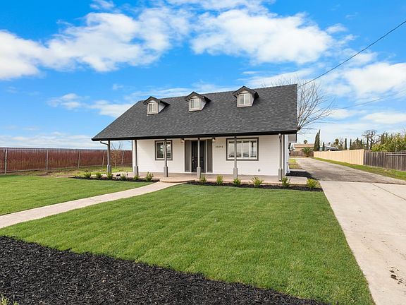 3rd image of 25393 Kennefick Rd