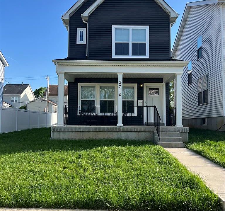 1st image of 2716 Hickory St