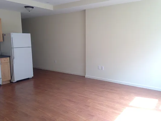 Rented by Mauro Bros Real Estate Services LLC | media 34