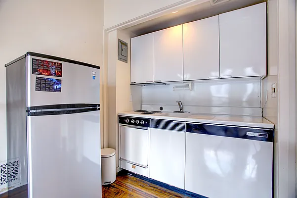 Rented by Corcoran | media 8