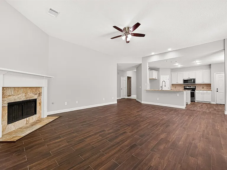20906 Nettlebrook Ln — Photo 6