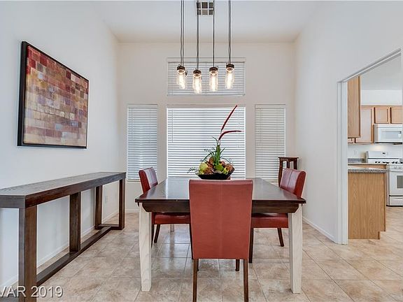 5th image of 8267 Aurora Peak Ave