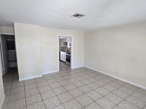 5th image of 1401 & 1405 NE 21st St #948A6078A