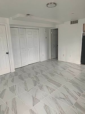 2nd image of 5 Bond St #1