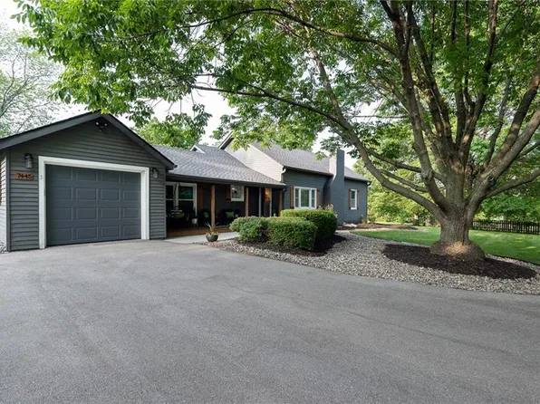 7445 Lees Summit Rd, Kansas City, MO 64136