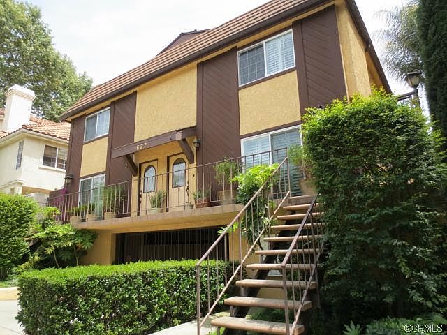 1st image of 622 E Palm Ave